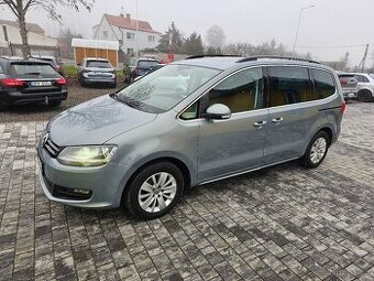 Volkswagen Sharan, 2.0 TDI 100kW, el. dveře, šíbr