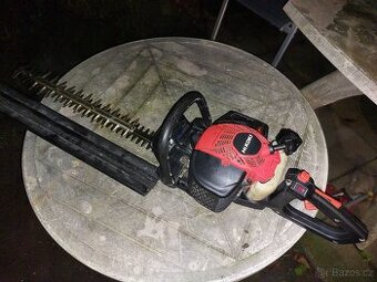 Motorový plotostřih Hikoki CH 24EBP