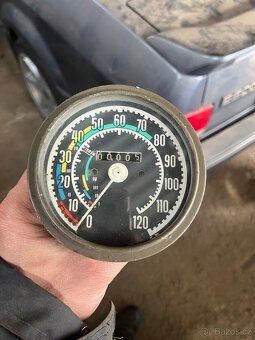 tachometr tatra