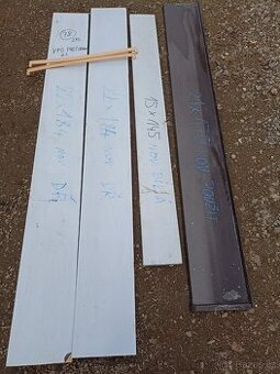 Parapet  bílý nerozbalený a dekor dřevo,6ks