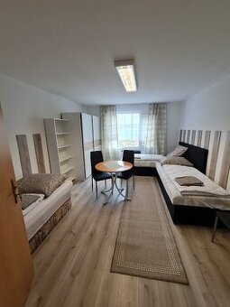 Pronájem pro firmy  nebo páry BRNO - ŽIDENICE