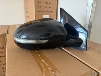 Pravé zrcátko kia sportage 2017