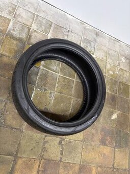 235/35r19 Pirelli P-Zero PZ4 dot23