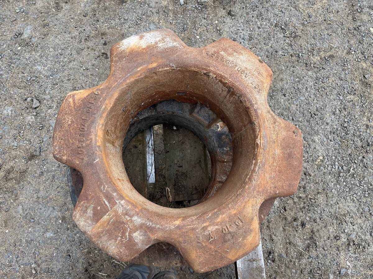 Zavazi do kol New Holland nebo Case - 2