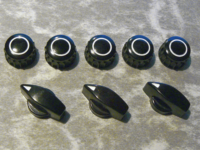 Náhradní díly pro starší elektronické přístroje TESLA a jiné - 2