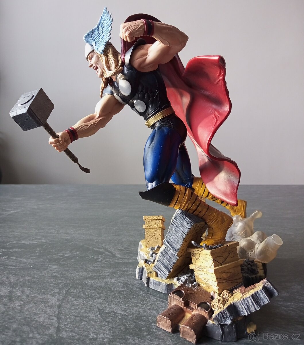 Figurka Marvel Gallery Comic Thor - 2
