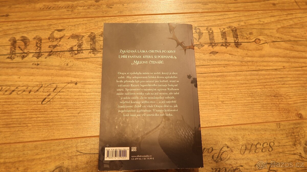 Zmije a křídla noci - Carissa Broadbent - 2