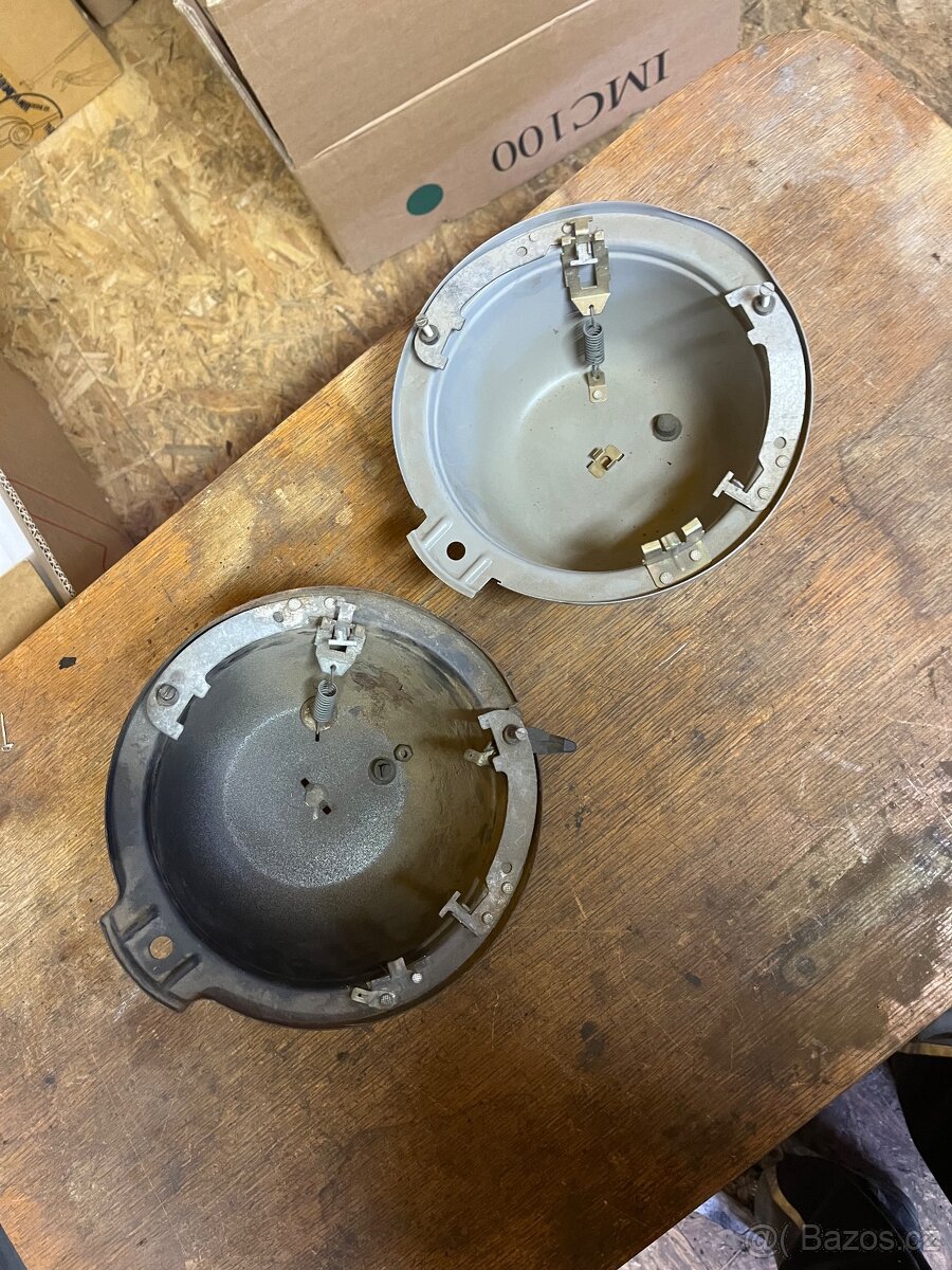 Hrnce světel trabant - 2