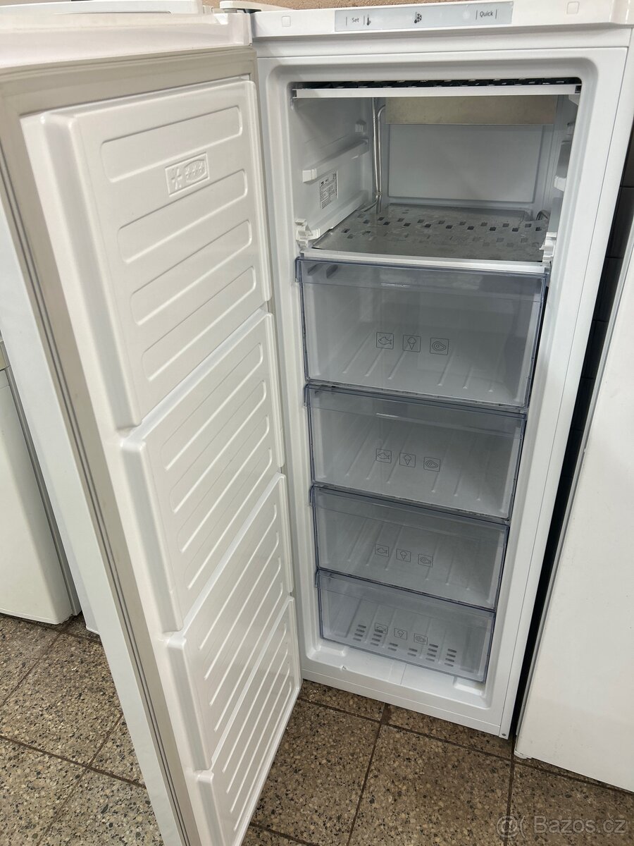 Mrazák BEKO 145cm - 2