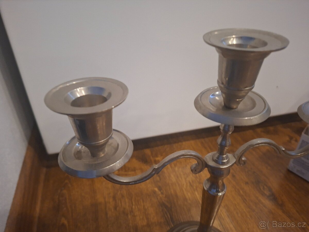 Starý trojramenny svicen - 2