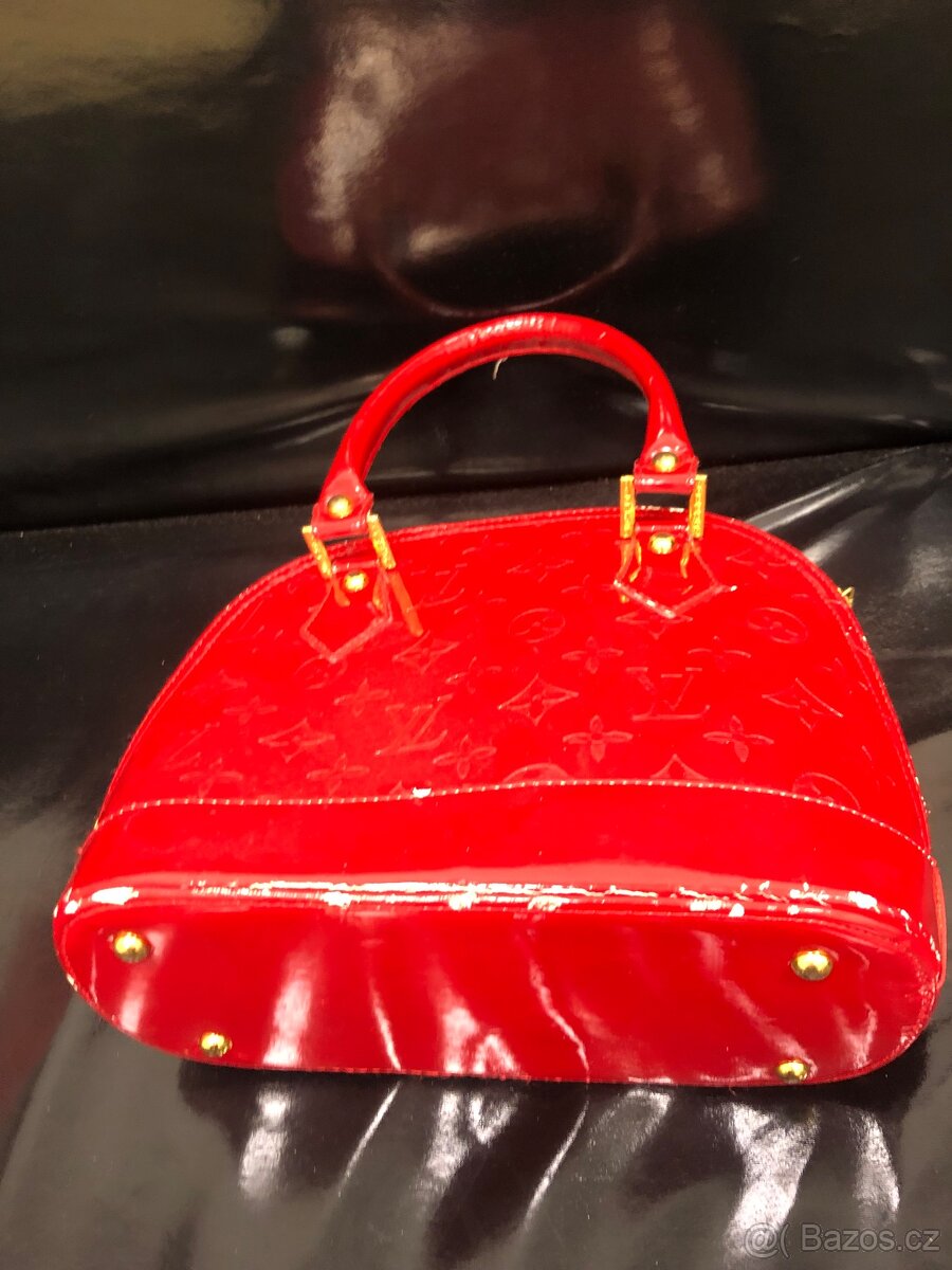 lv kabelka červená - 2
