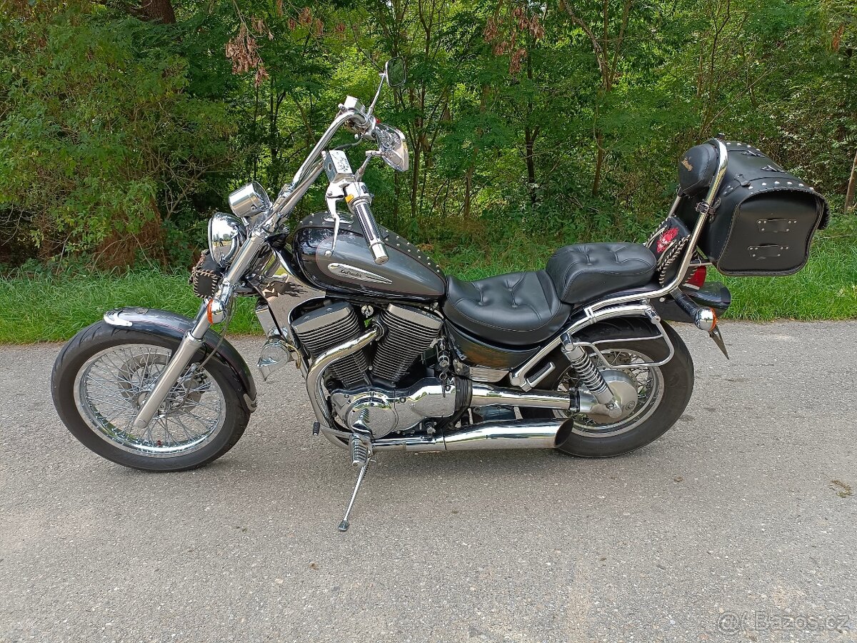 Suzuki VS 1400 Intruder - 2