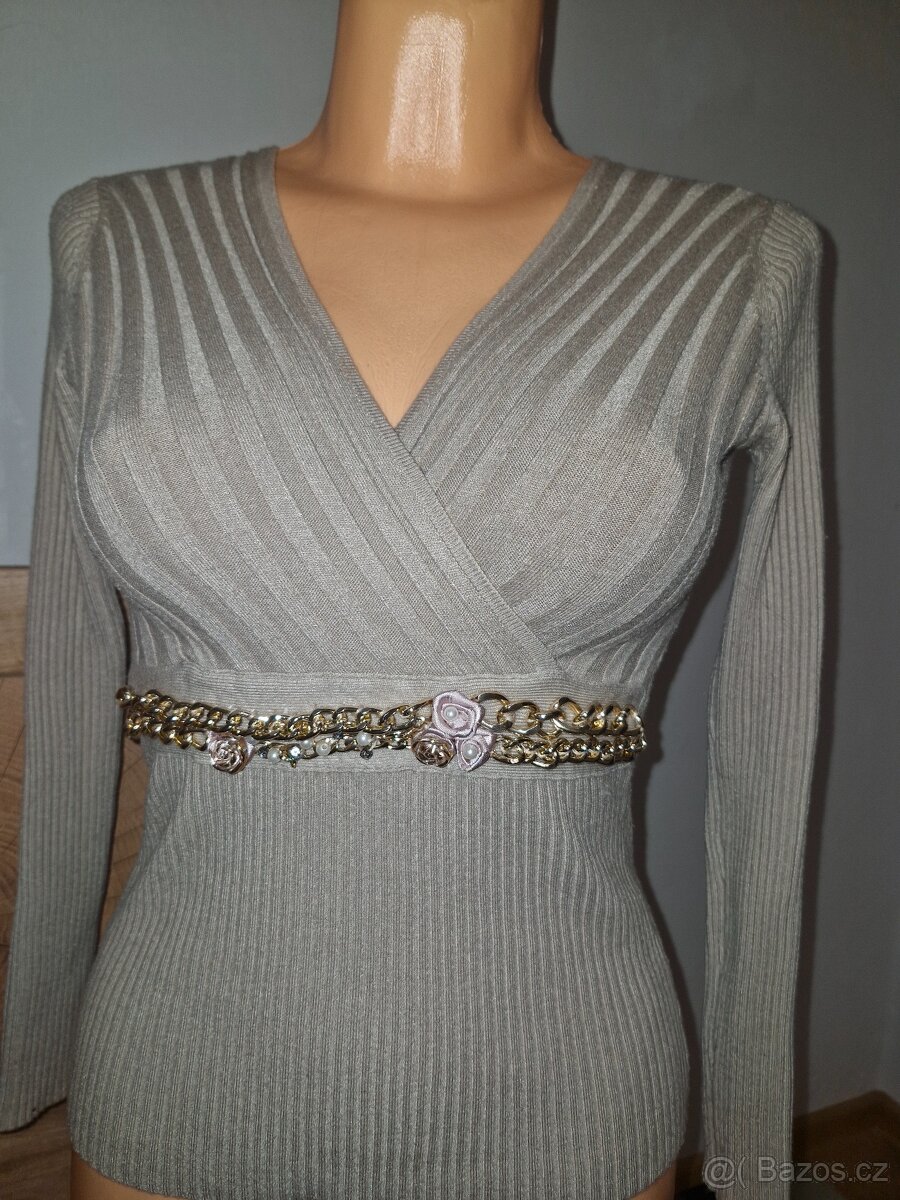 Svetr Koucla vel.38/40 - 2