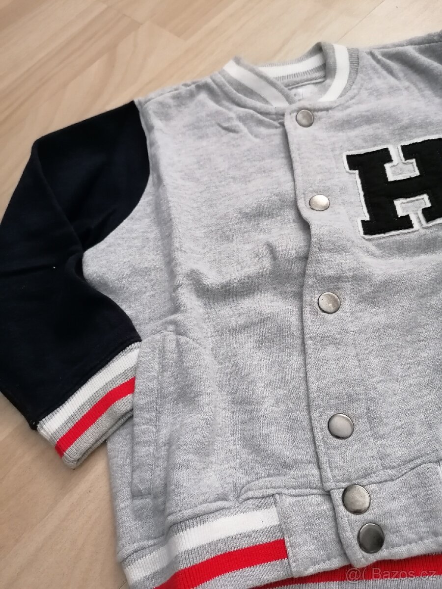 Chlapecká mikina vel 110 - 2