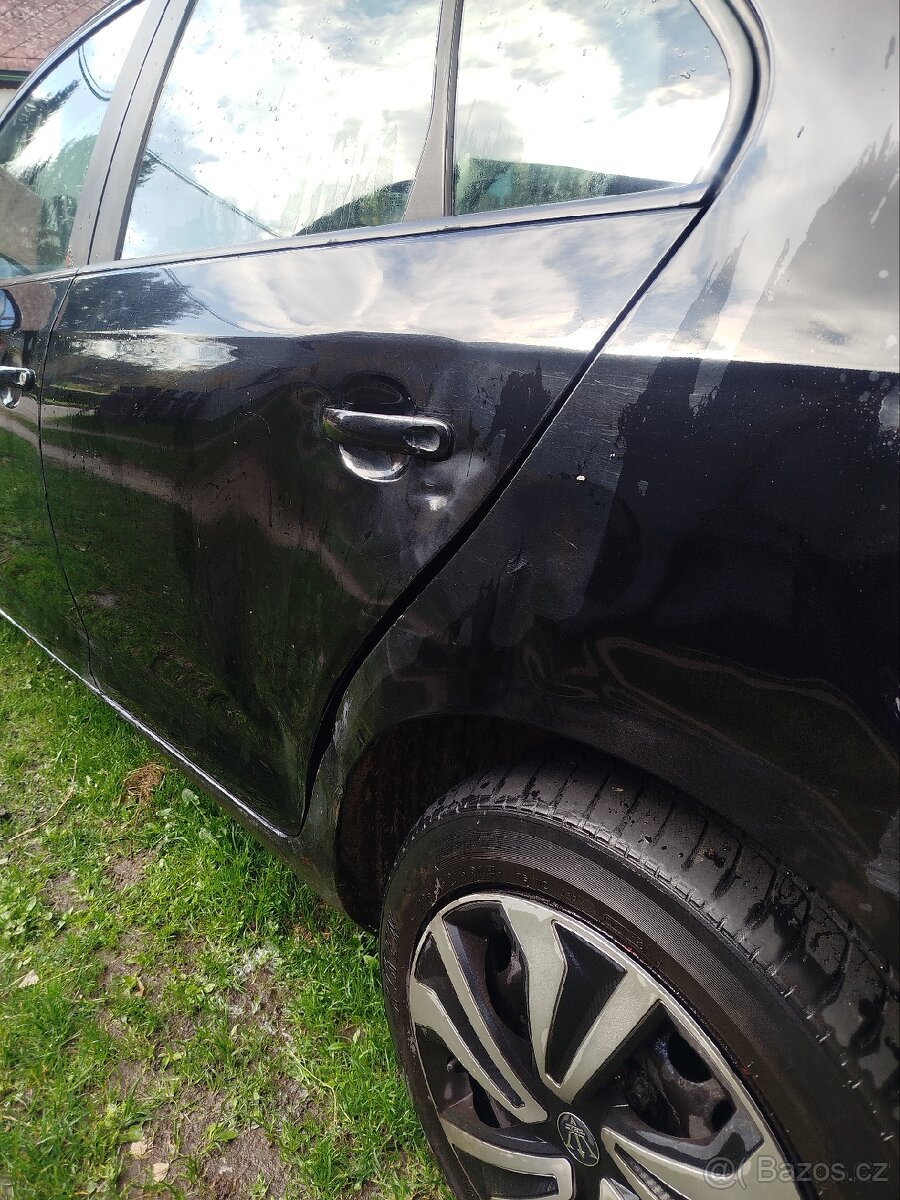 Volkswagen Jetta MK5 - 2