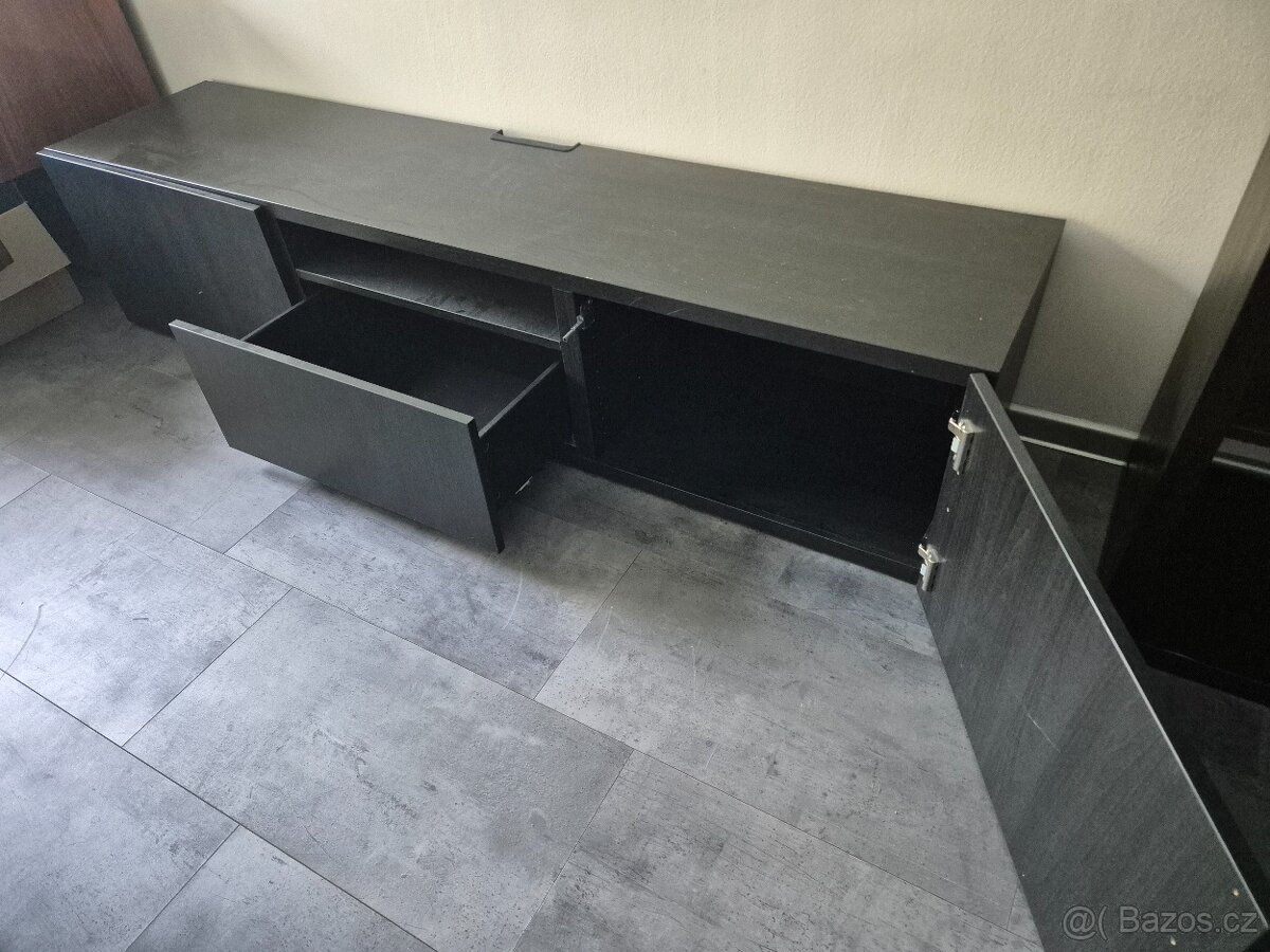TV stolek - 2