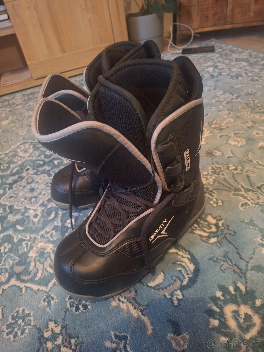Prodám snowboardové boty Gravity, vel. 42 - 2