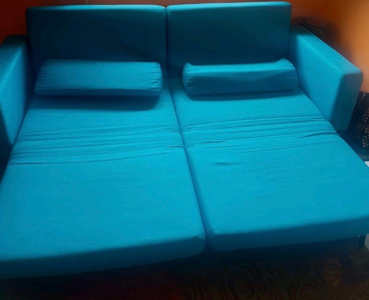 Pohovka rozkládací - 2