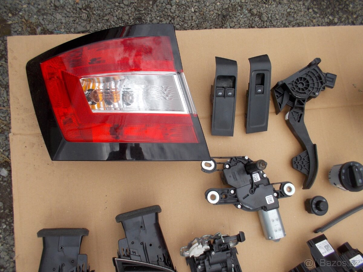 Škoda Fabia III kombi 1.0 70kw náhradní díly - 2