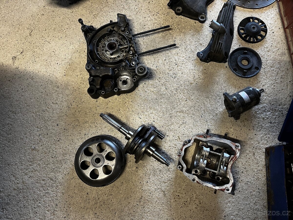 Náhradní díly Piaggio - 2