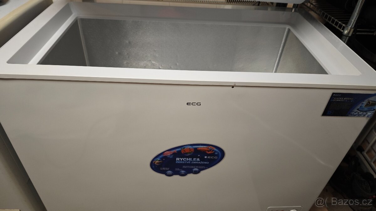 Prodám velký pultový mrazák - 2