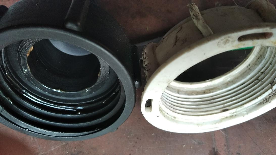 IBC spodní výpust - 2