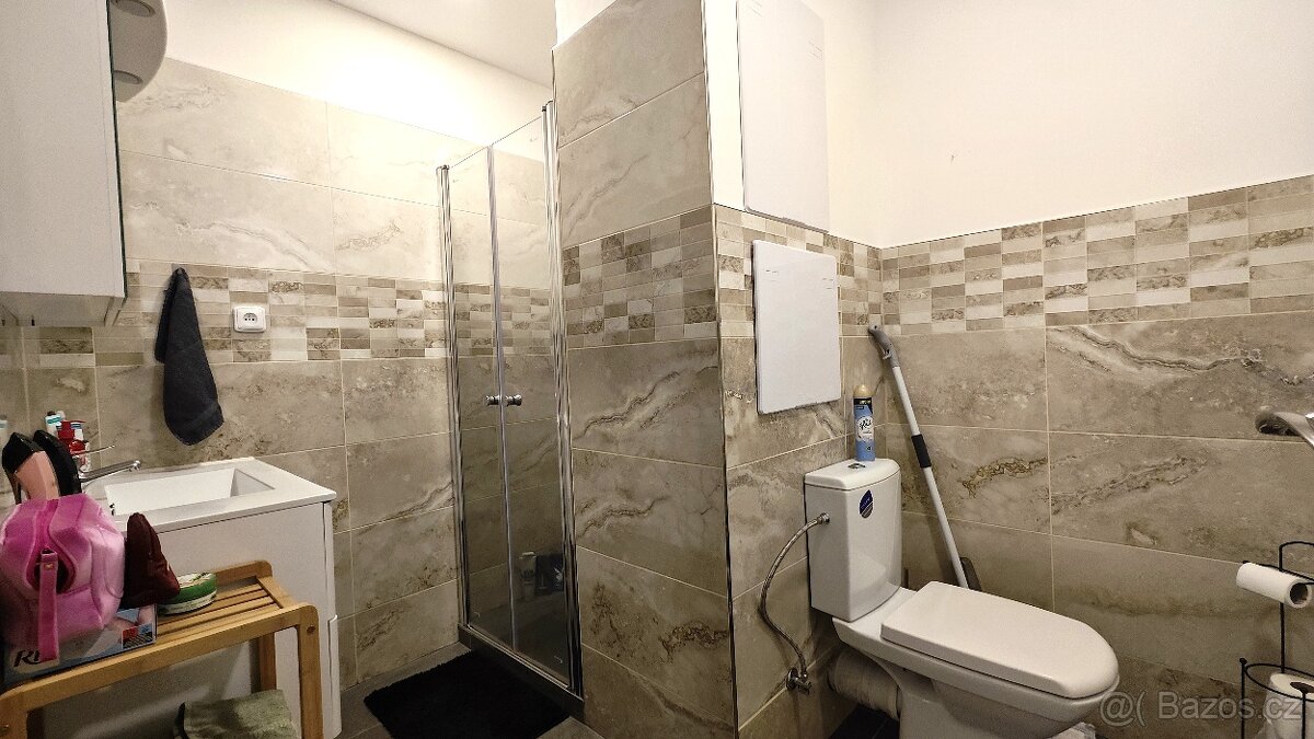 PRONÁJEM BYTU 1+1 – ul. Kmochova, Ústí n/L – Severní Te - 2