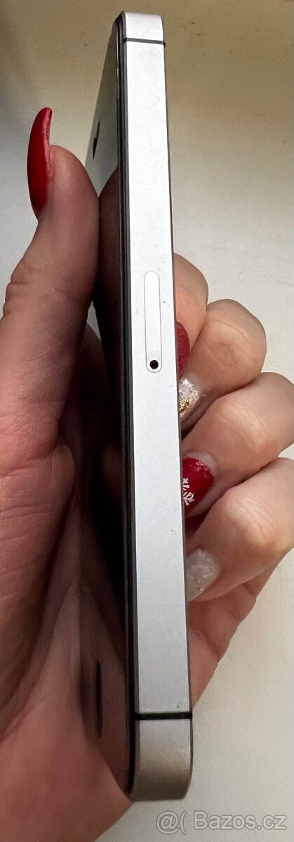 Apple IPhone SE 32gb - 2