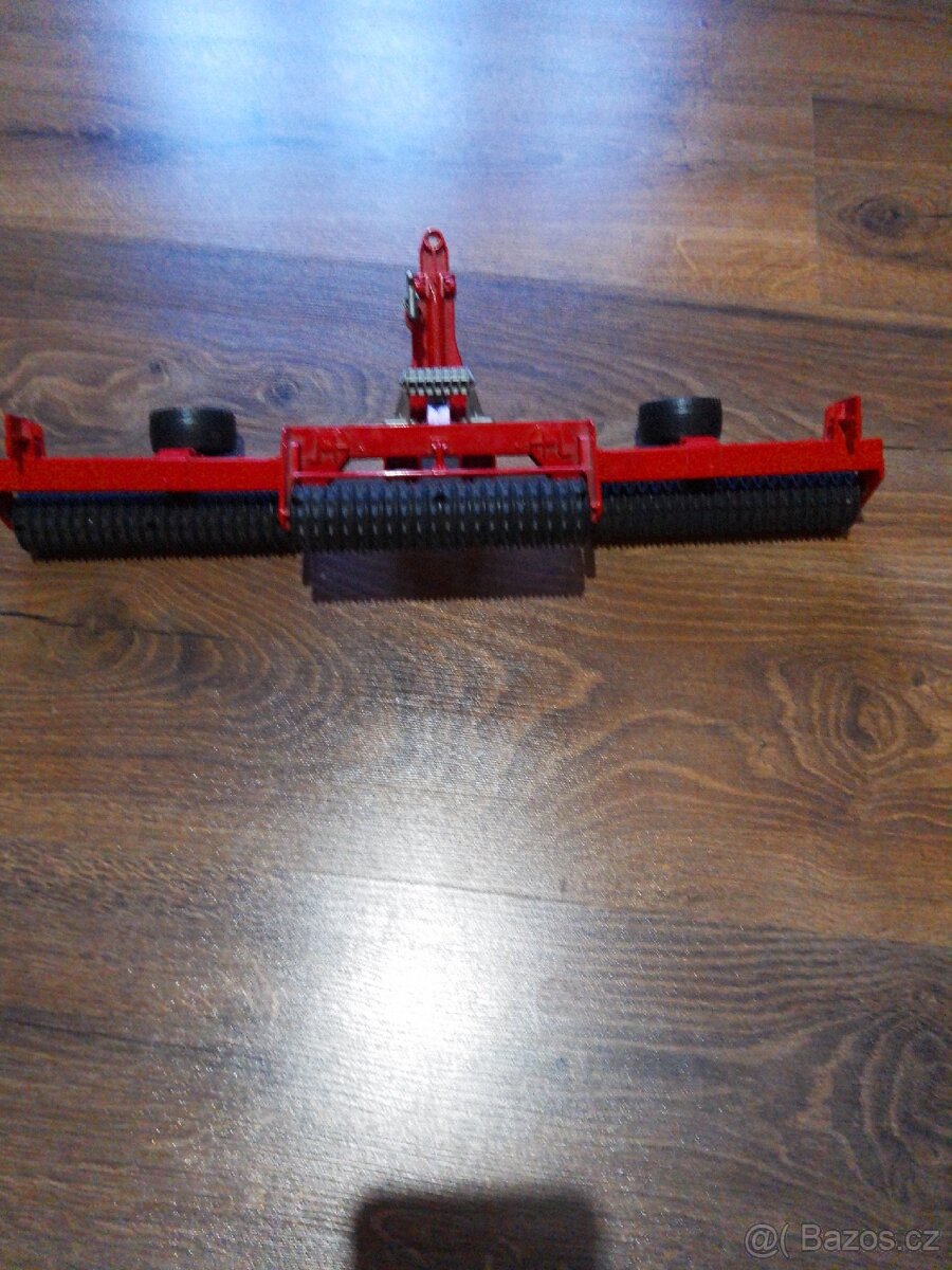 Bruder Cambridge valece - 2