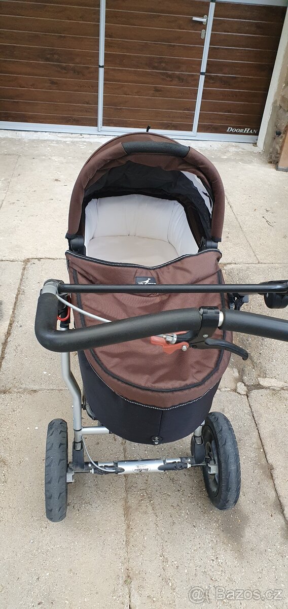 Prodám kočár - 2