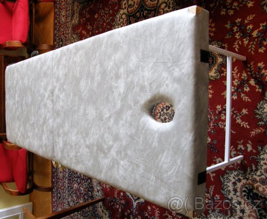 Skládací masérský stůl - 2