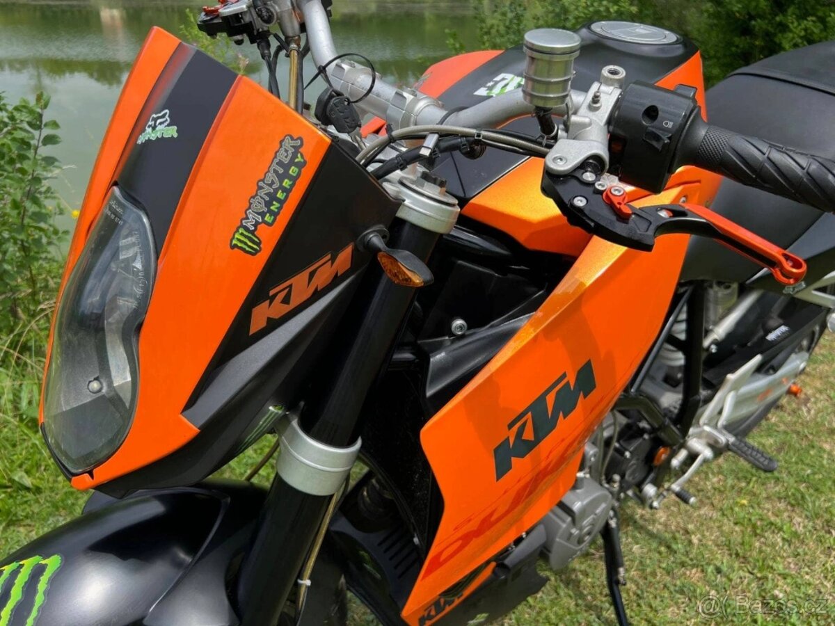 KTM 990 Super Duke - 2
