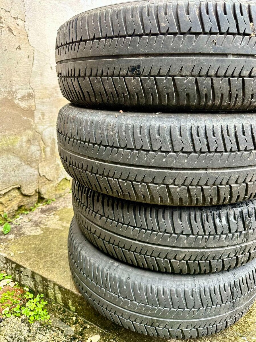 Prodám sadu letních pneumatik Debica - 2