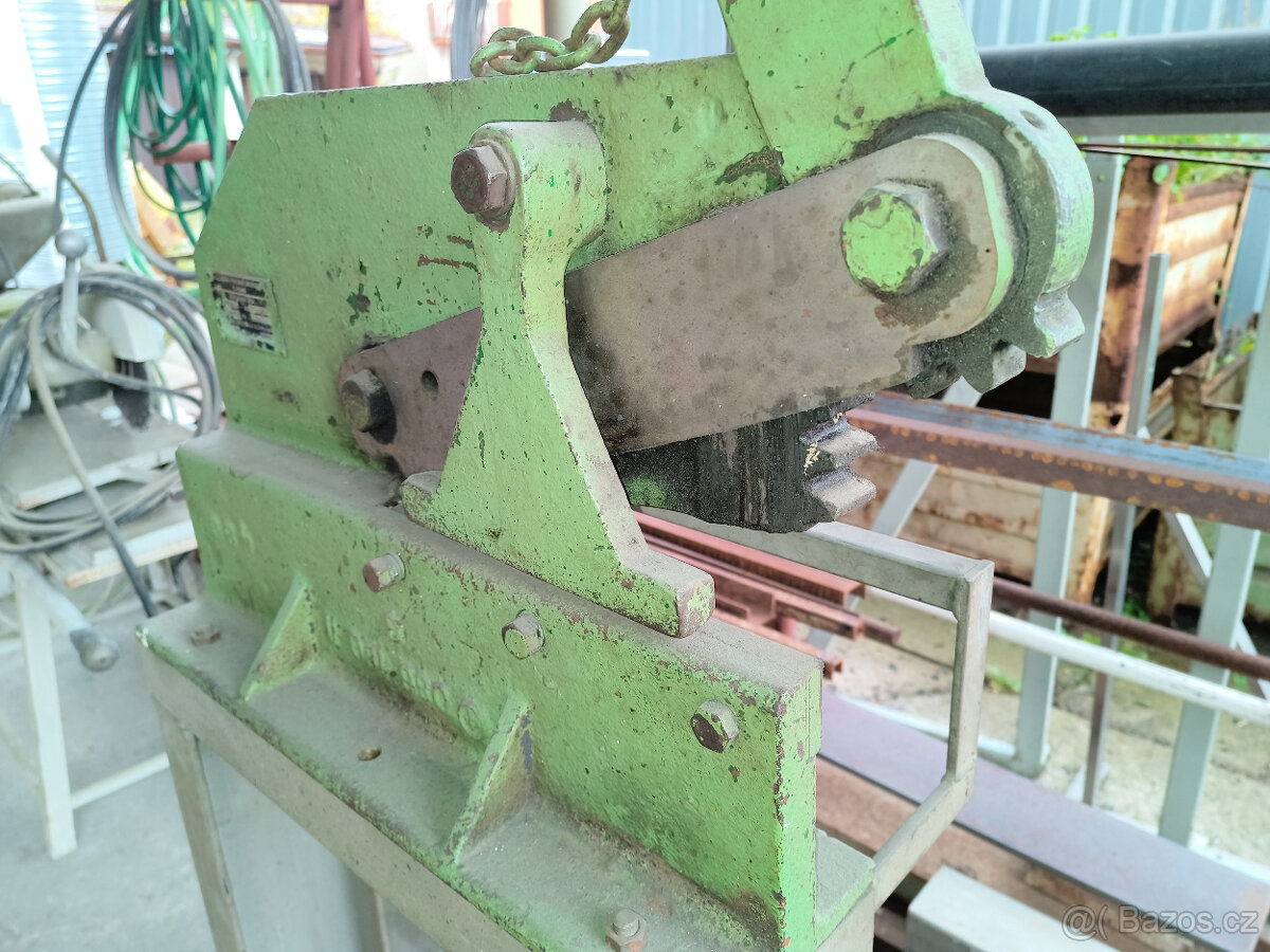 Ruční pákové nůžky - 2