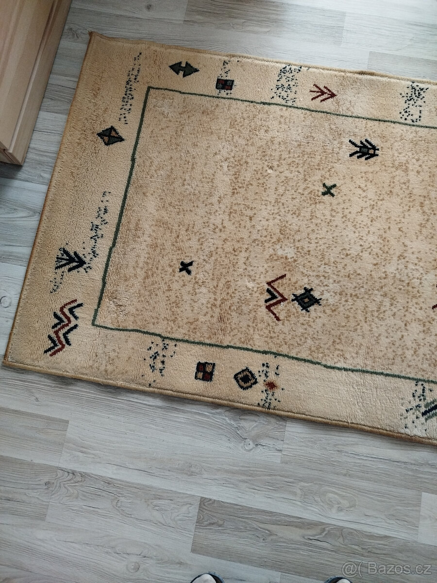 kobereček pod konferenční stolek - 2