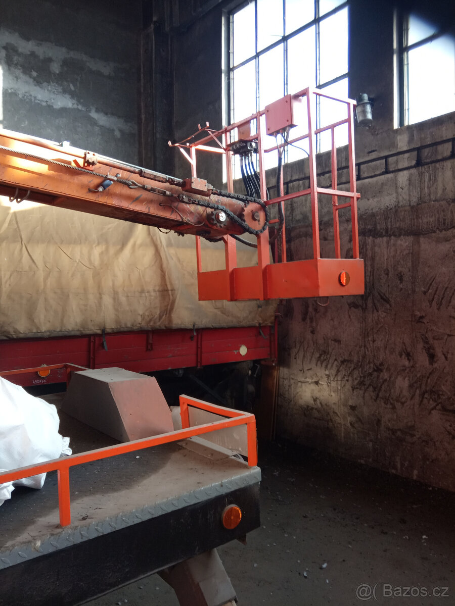 Prodám plošinu - 2