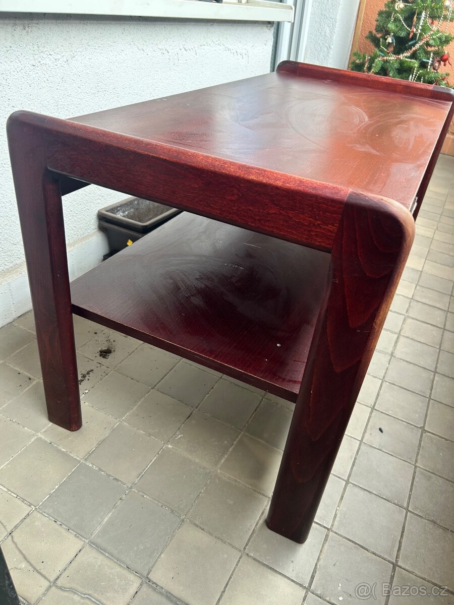 Konferenční stůl - 2