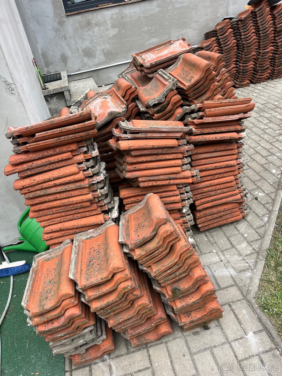 Použité střešní tašky - 2