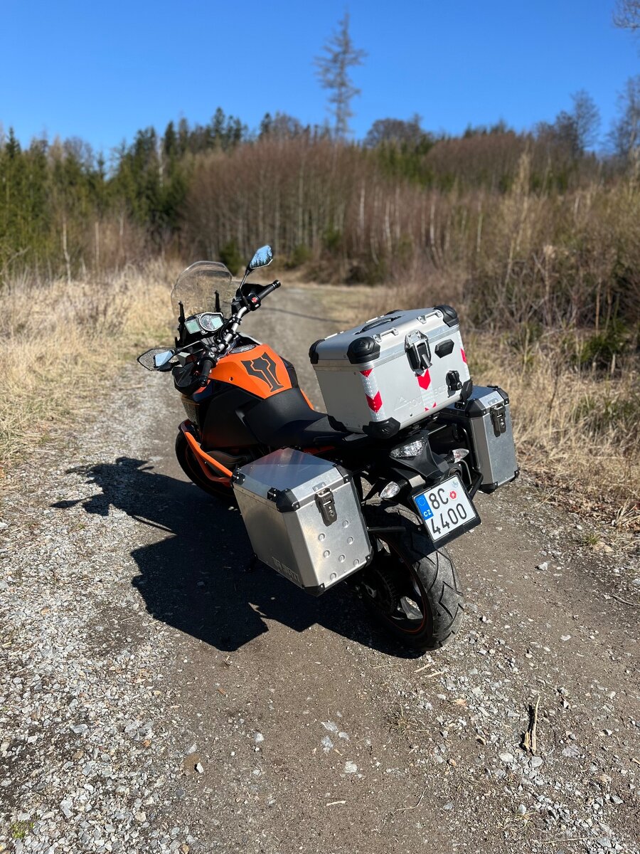 KTM Adventure 1050