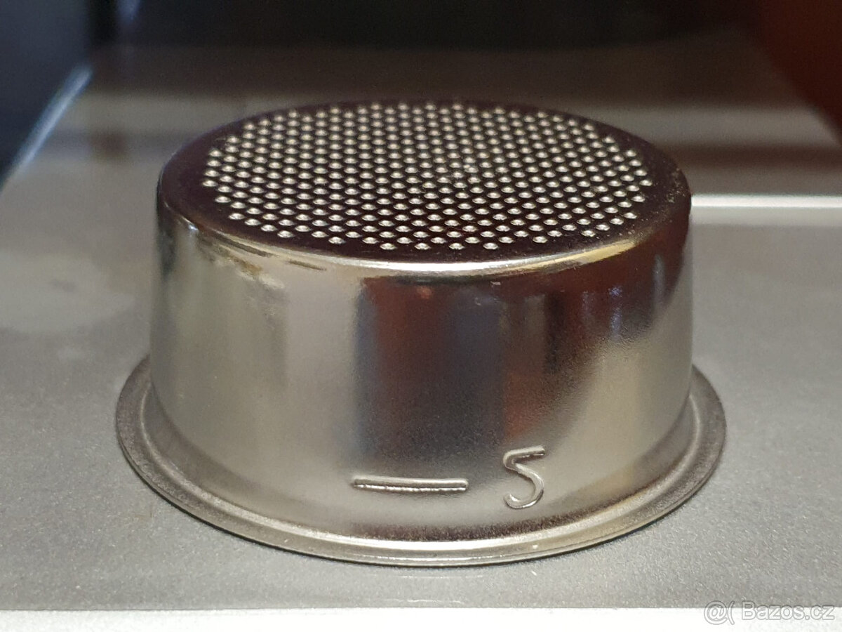 Sítko hrníček do preso páky 51mm kávovar Delonghi - 2