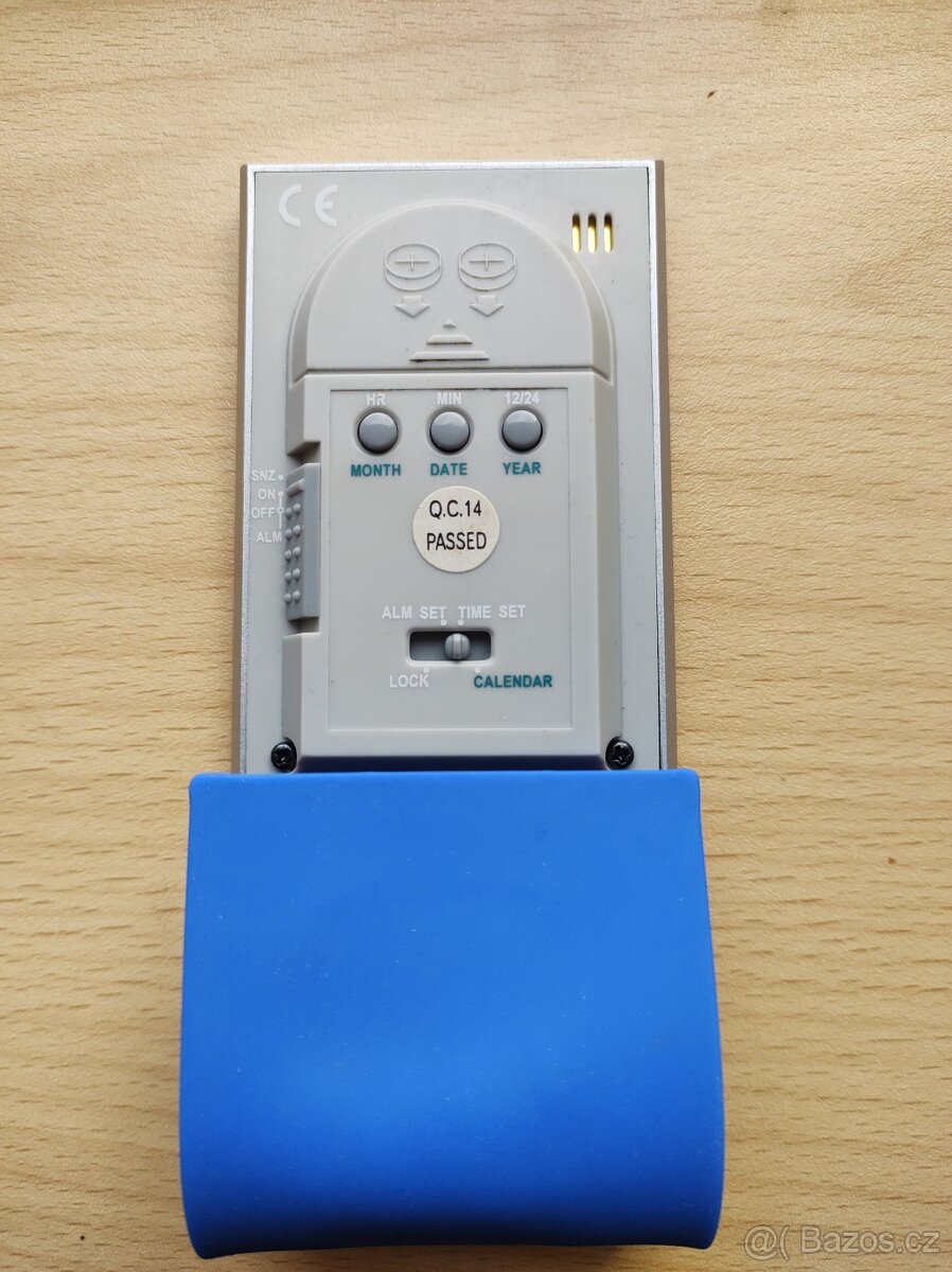 Polohovací budík/digitální hodiny - 2