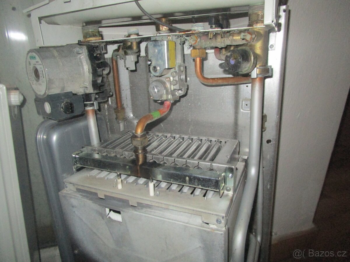 PLYNOVÝ KOTEL FERROLI DOMITOP C24E-LEVNĚ - 2