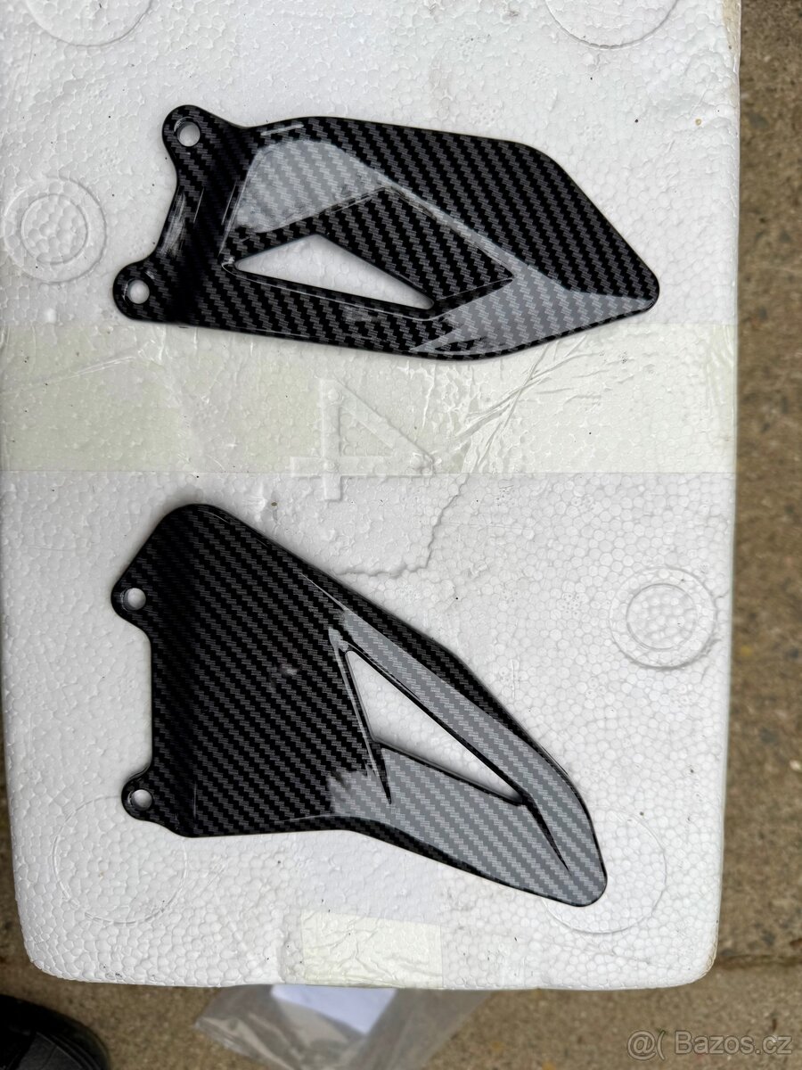 kryty stupaček Suzuki GSXR - 2