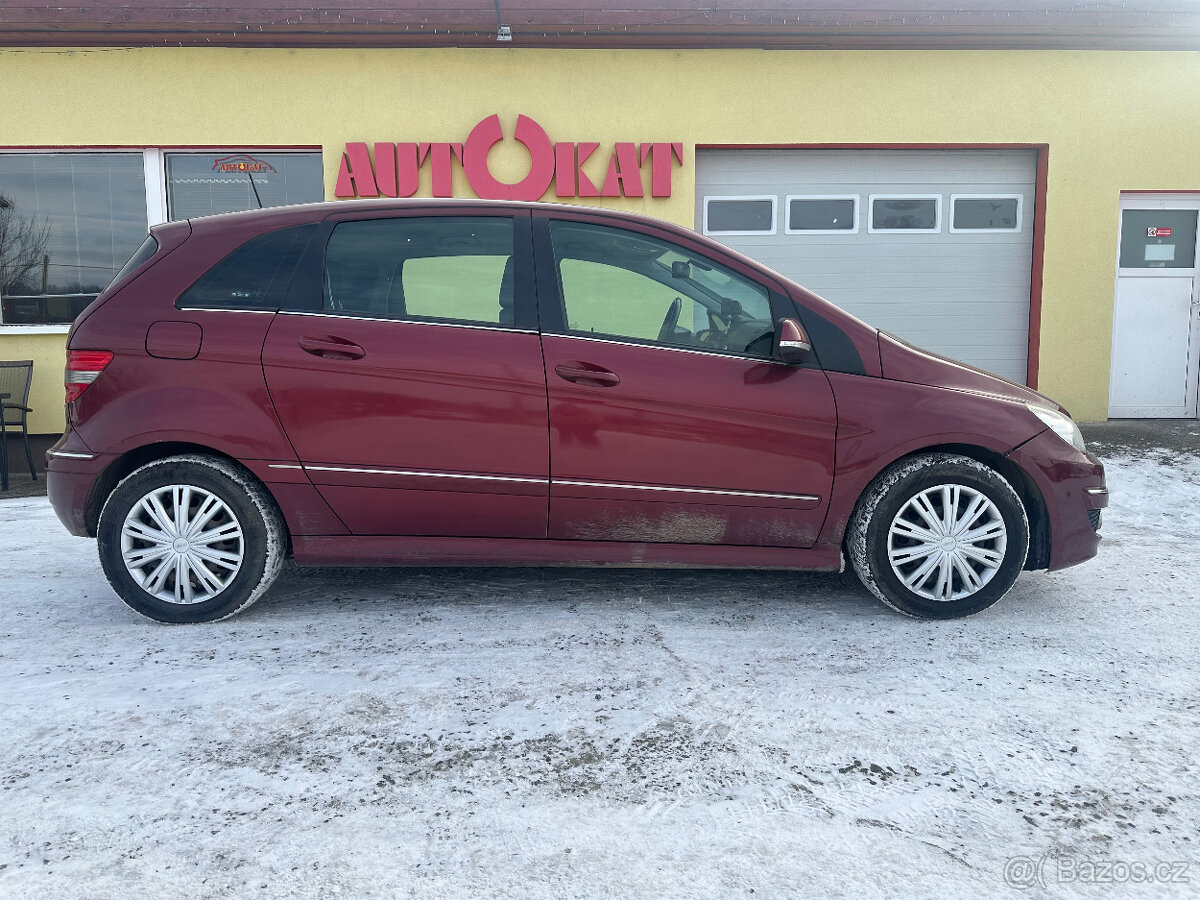 Mercedes-Benz B170 Automat/Výhřev/Tempomat - 2