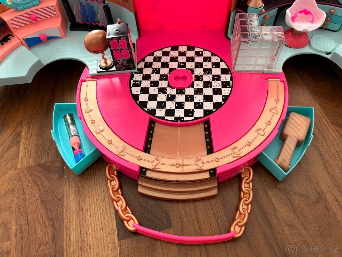 L.O.L. Salon krásy - 2