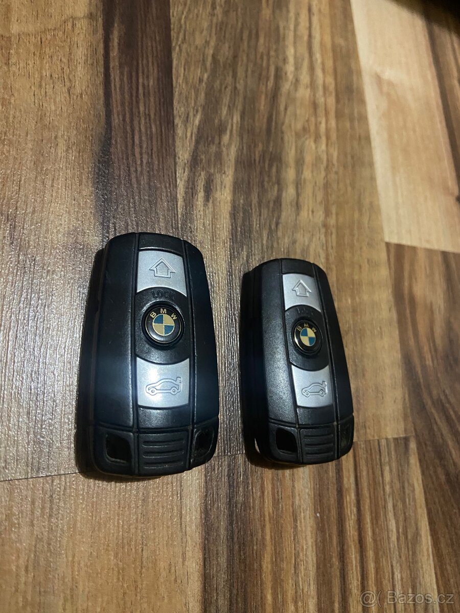 2x klíče BMW X5 E70 2008 - 2