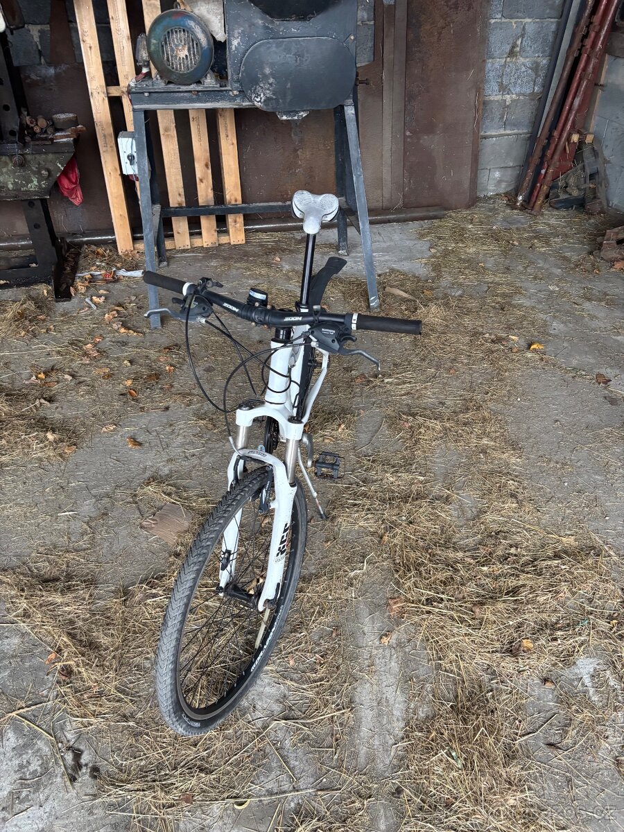 Dámské kolo crusis - 2