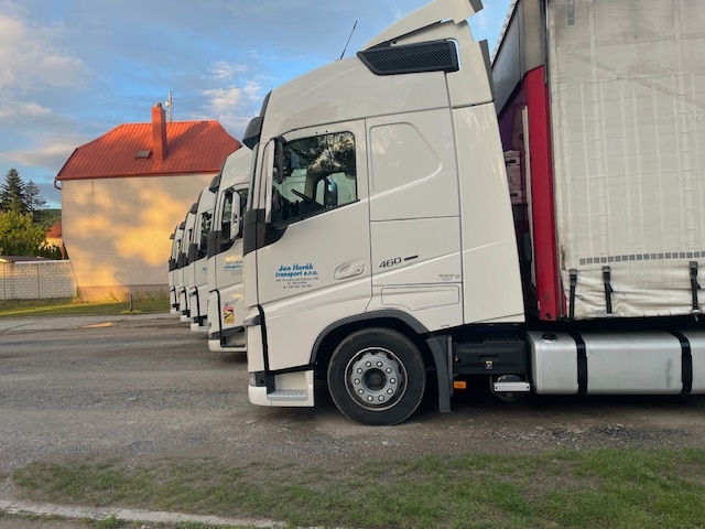 Hledáme řidiče C+E - 2