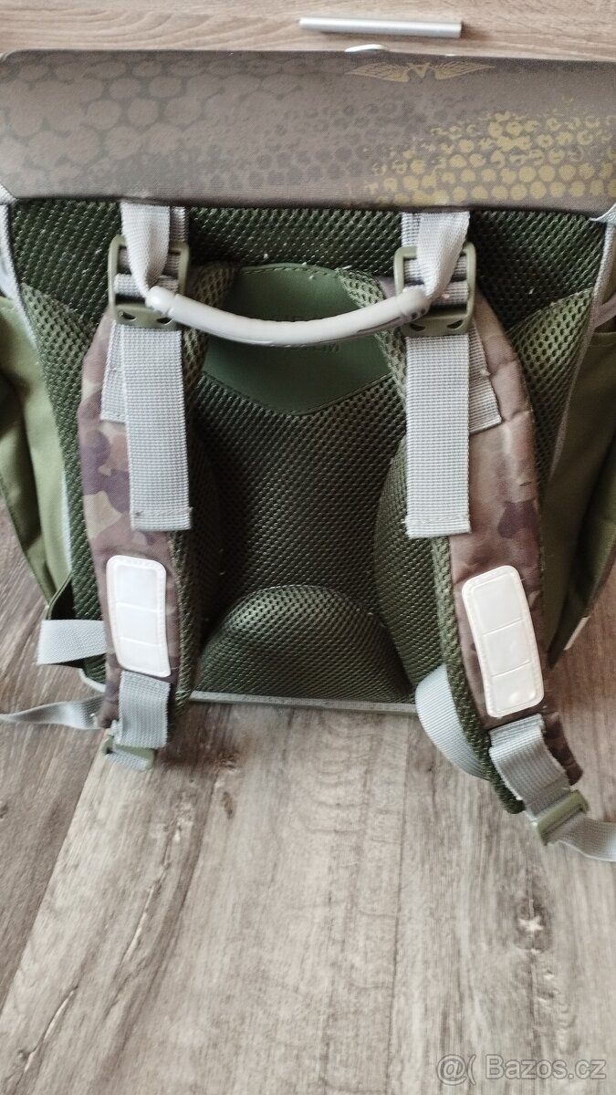 Školní batoh -aktovka - 2