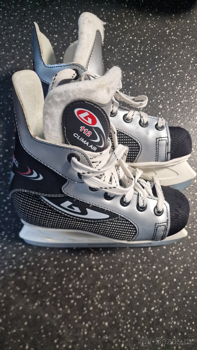 brusle vel. 32 + helma CCM 52cm - 2